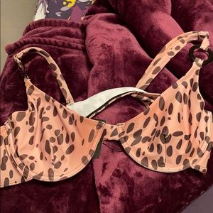 NWT Nude Spot Underwired Ring Detail Bikini Top